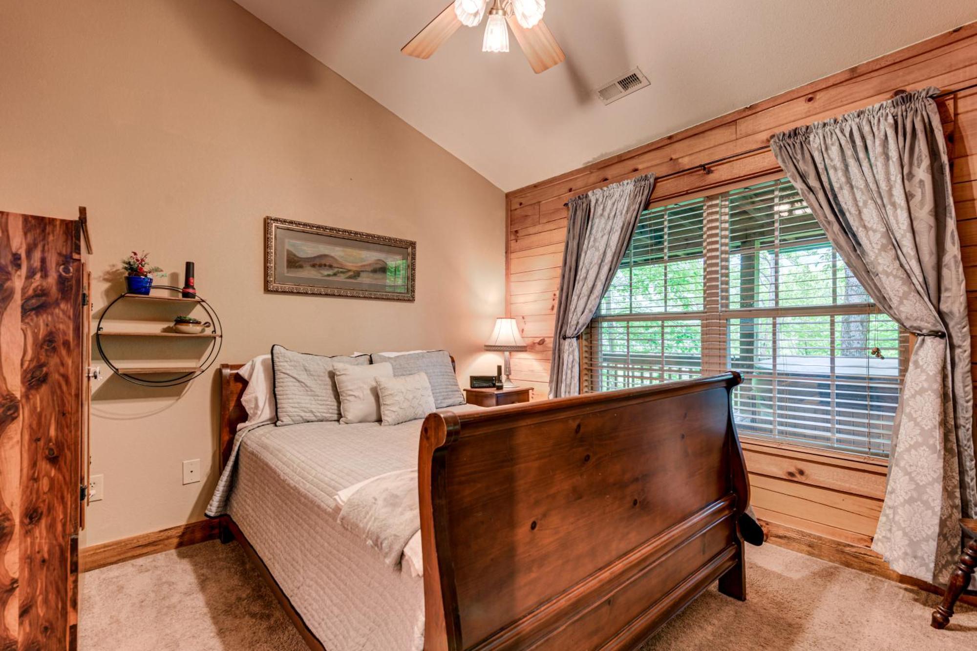Serene Maggie Valley Retreat With Deck And Hot Tub! 외부 사진